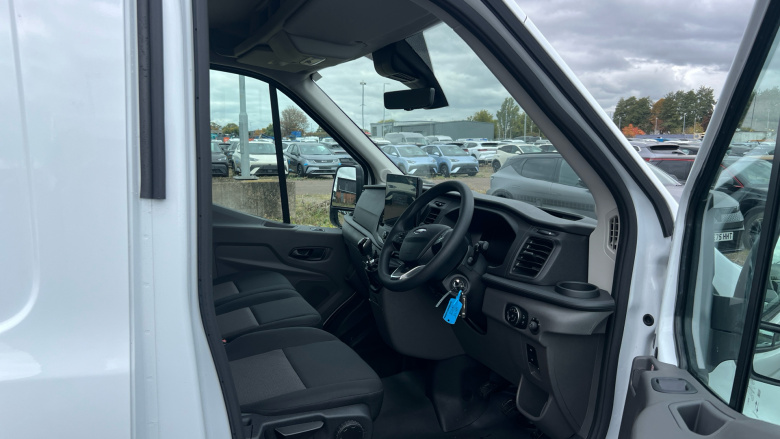 Ford Transit 350 L3 Diesel Fwd 2.0 EcoBlue 130ps H2 Leader Van